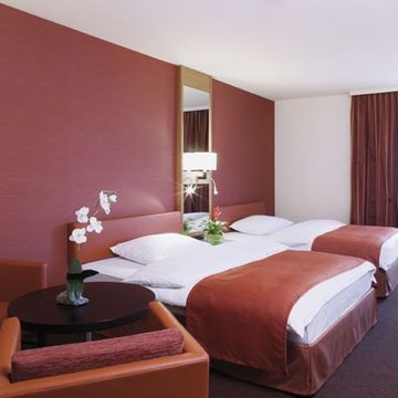 MOVENPICK3