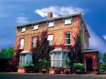 ABERDEEN LODGE3
