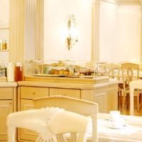 Hotel Adria Munich1