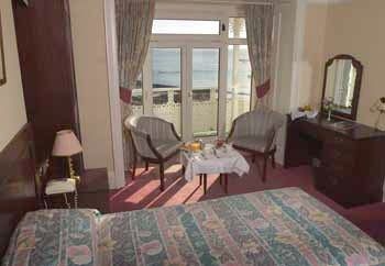 Ommaroo Hotel2