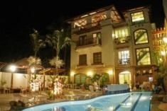 Boracay Beach Club0