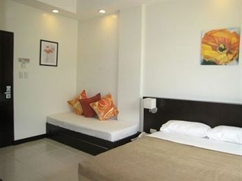 One Crescent Place Hotel2