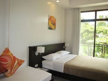 One Crescent Place Hotel3