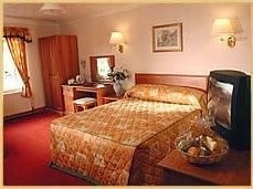 Cairn Hotel1