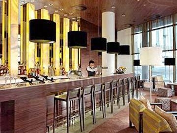SWISSOTEL3