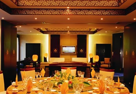 Landmark Towers Hotel3