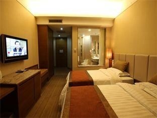 A C Embassy Hotel Beijing4