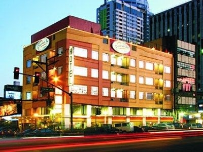 Corporate Inn0