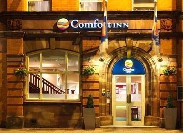 COMFORT INN0
