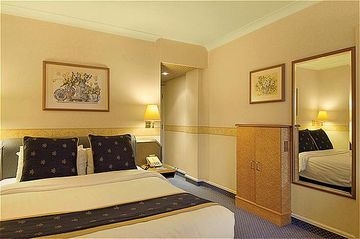 COPTHORNE2