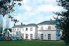 MERCURE BRANDON HALL0