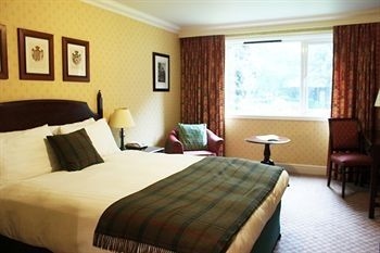 Redwood Hotel4