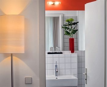 Precise Casa Berlin2