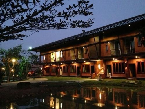 ดูดอยสวย รีสอร์ต (Du Doi Suay Resort)1