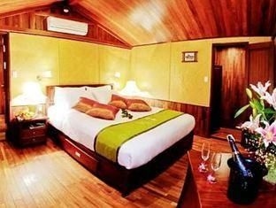 Golden Wings 1 Hotel4