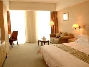 Highton Hotel3