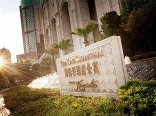 The One Executive Suites0