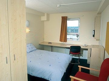 ARKWRIGHT HALL1