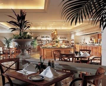 Orchard Hotel Singapore4