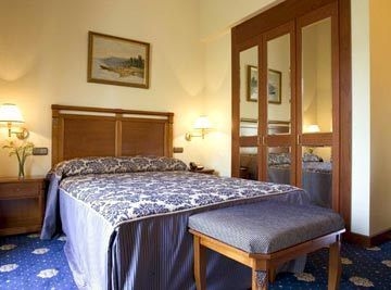 Premier Palace Hotel1