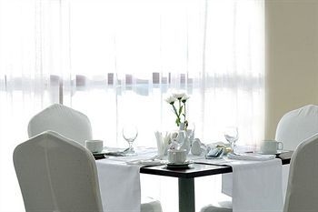 Doubletree By Hilton Varna4