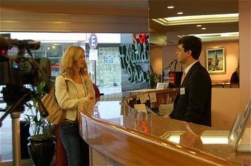 HOLIDAY INN4