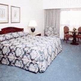 RADISSON VICTORIA PLAZA1