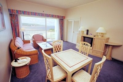 Onward Beach Resort3