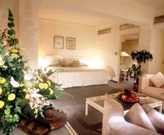 CROWNE PLAZA1