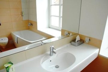 MABRE RESIDENCE2