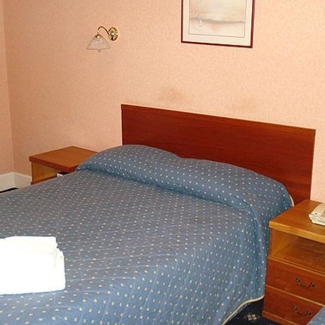 Bourne Hall Hotel0