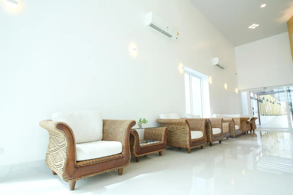 คอนวีเนียนท์ แกรนด์ พลัส โฮเทล สุวรรณภูมิ (Convenient Grand Plus Hotel Suvarnabhumi)3