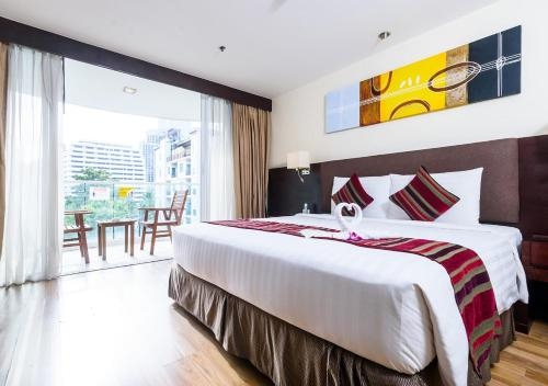 โลฮาส เรสซิเดนซ์ สุขุมวิท 2 (Lohas Residences Sukhumvit 2)1