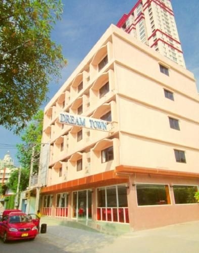 ดีที โฮเต็ล - ประตูน้ำ (DT Hotel - Pratunam)0
