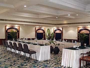 HOLIDAY INN RESORT GOA4