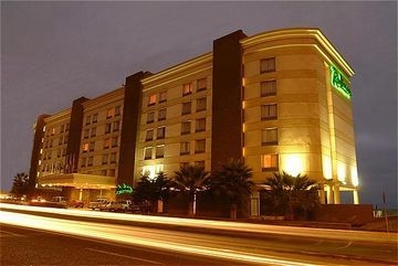 RADISSON0