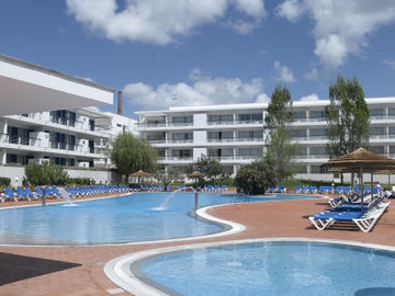 Marina Club Lagos Resort0