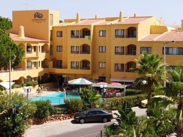 Rio Apartments0