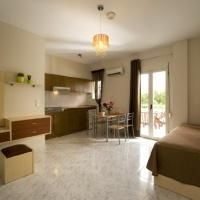 Axos Hotel2