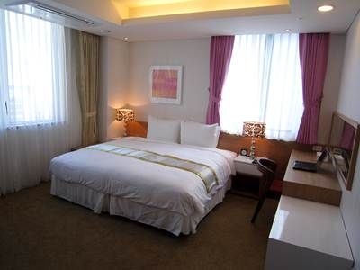 โรงแรมฟารอส (Hotel Pharos)2