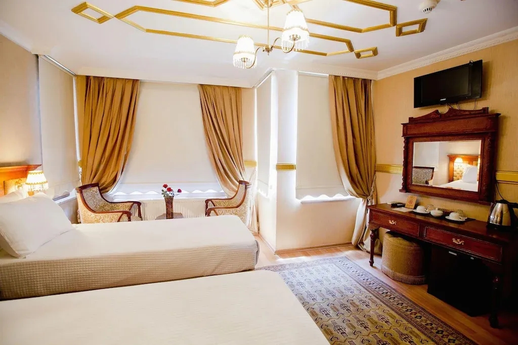 Aruna Hotel3