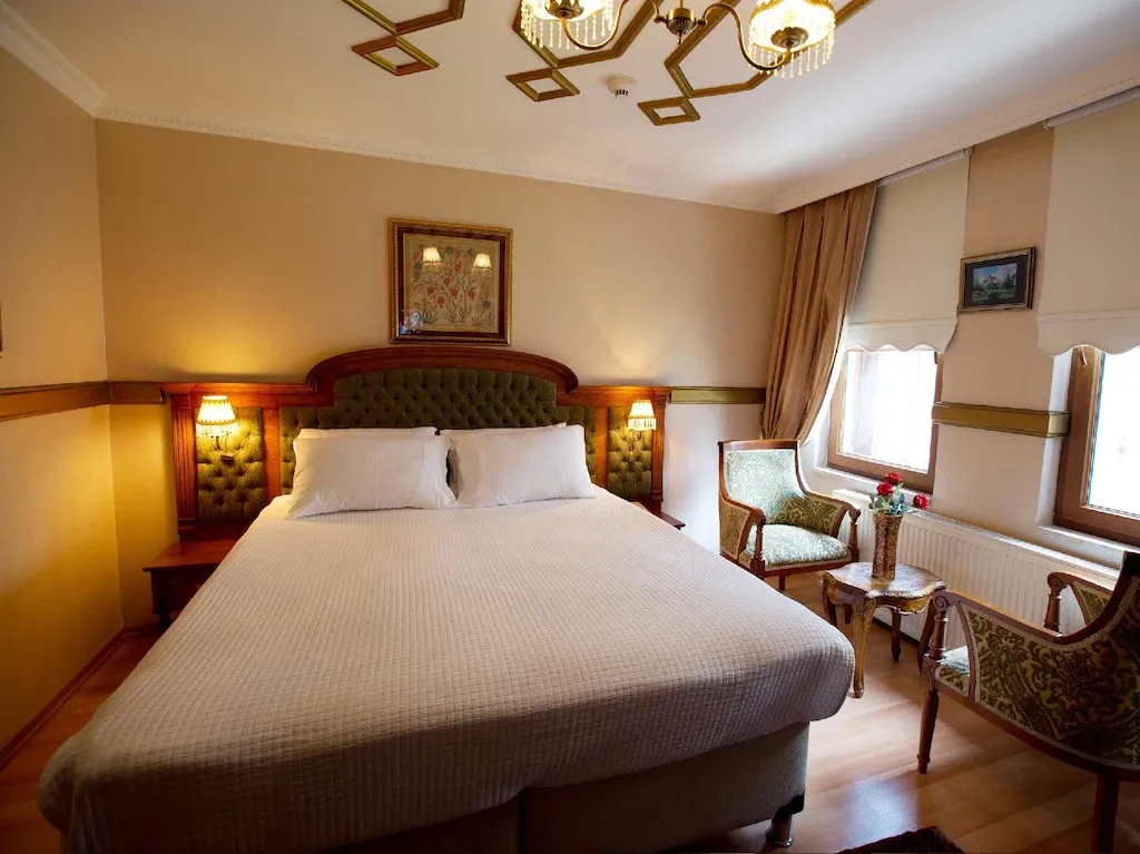 Aruna Hotel4