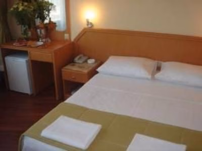 Hotel Santa Pera1
