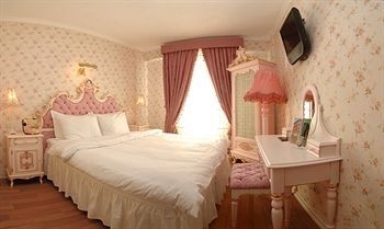 Amisos Hotel0