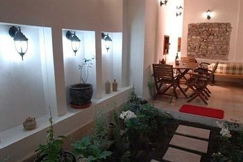 Villa Sphendone Suite Hotel4