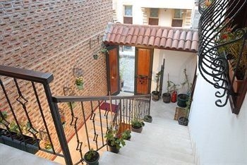 Villa Sphendone Suite Hotel1