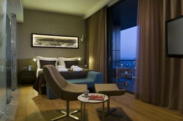 Radisson Blu Asia2