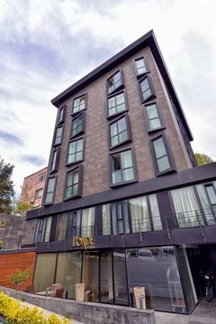 Londe Business Suites0