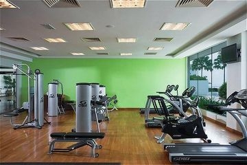 HOLIDAY INN2
