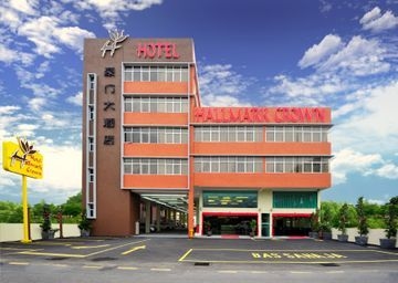 Hallmark Crown Hotel0